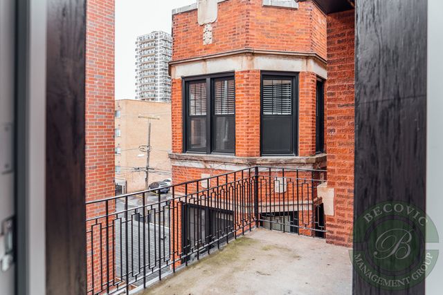 6109 N Winthrop Avenue 3, Chicago, IL 60660