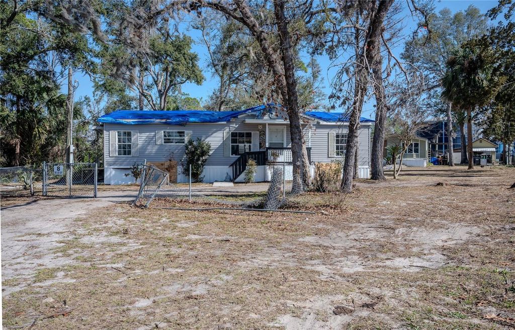 Image 2 of property listing at 8 13TH STREET SE, Steinhatchee, FL 32359