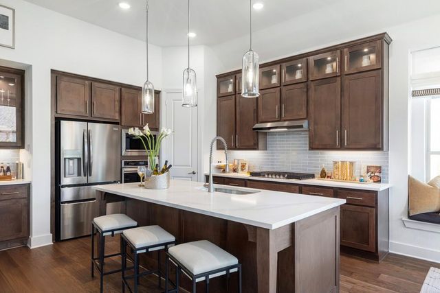 12227 Hudson Drive, Mont Belvieu, TX 77523