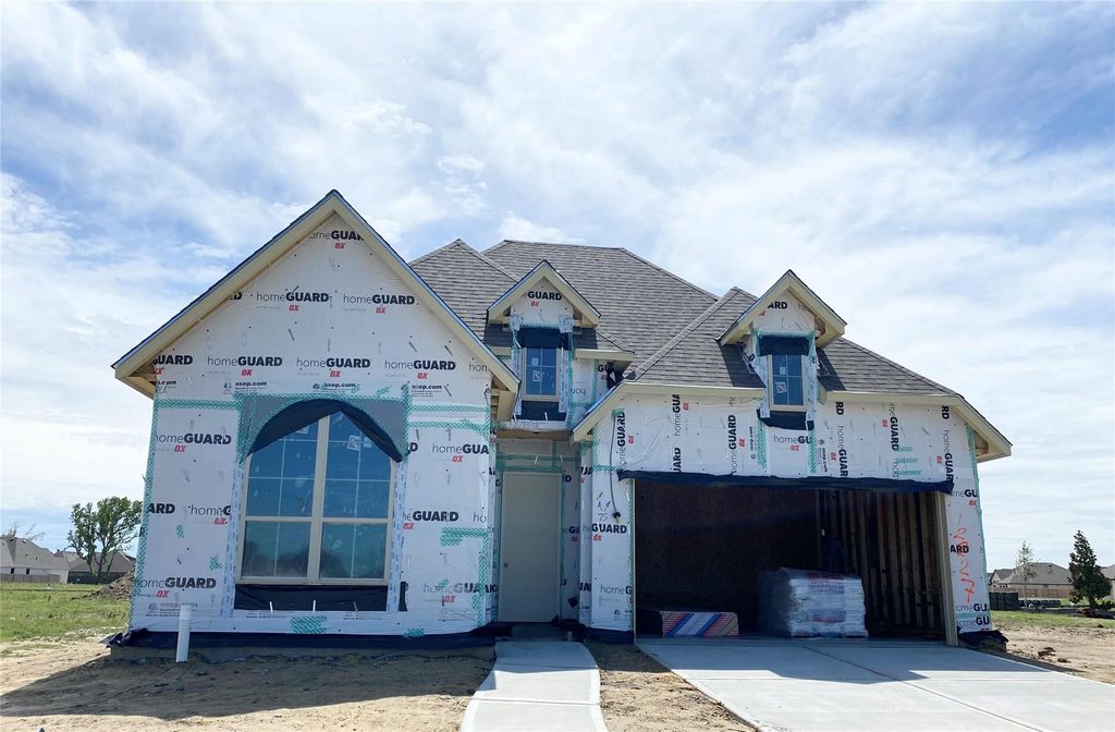 12227 Hudson Drive, Mont Belvieu, TX 77523