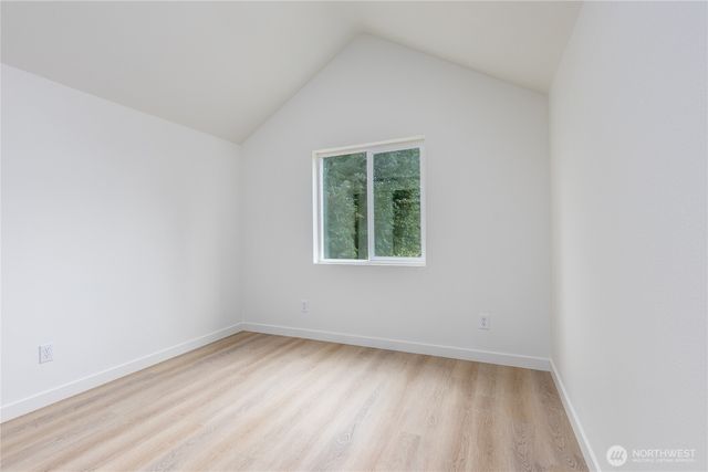 1386 Admirals Drive, Oak Harbor, WA 98277