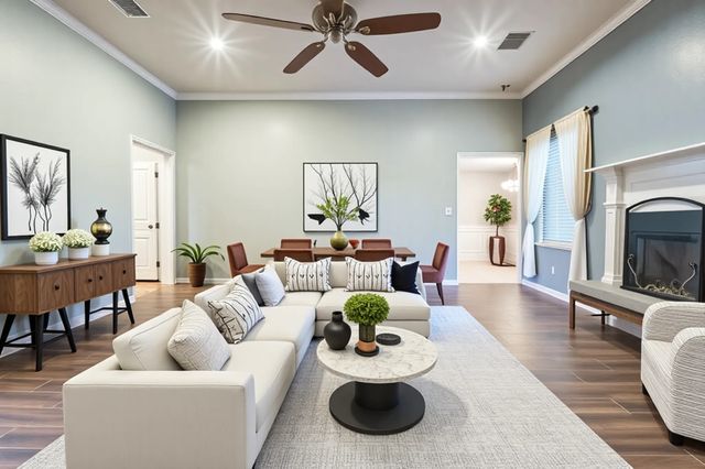 904 Martin, Italy, TX 76651