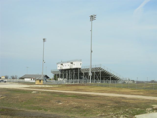 904 Martin, Italy, TX 76651