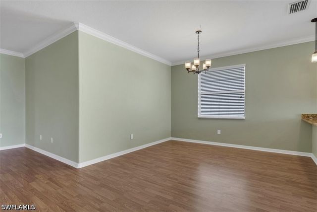 2391 Heydon CIR E, Naples, FL 34120