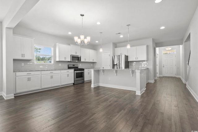 225 Astoria Park Loop, Conway, SC 29526