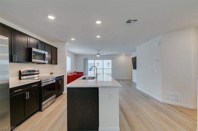 6860 Prairie Pearl Street, Las Vegas, NV 89148