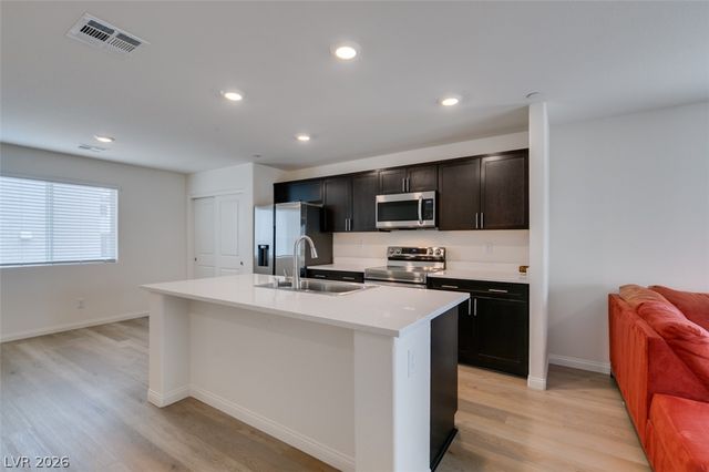 6860 Prairie Pearl Street, Las Vegas, NV 89148