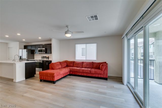 6860 Prairie Pearl Street, Las Vegas, NV 89148