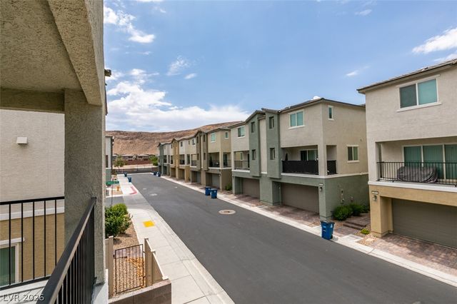 6860 Prairie Pearl Street, Las Vegas, NV 89148