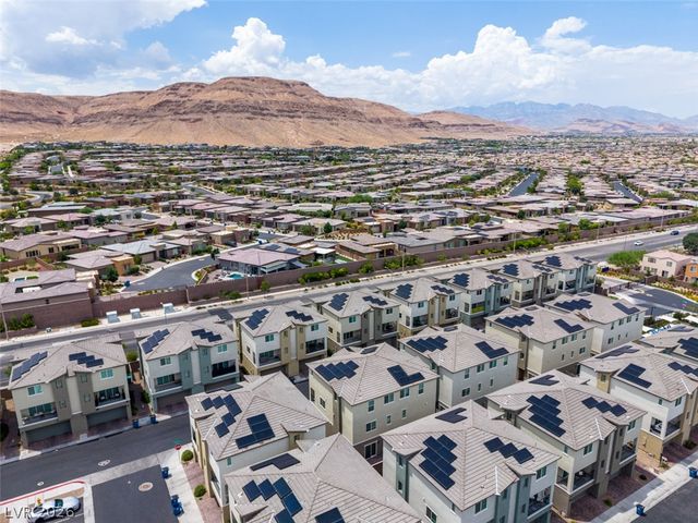 6860 Prairie Pearl Street, Las Vegas, NV 89148