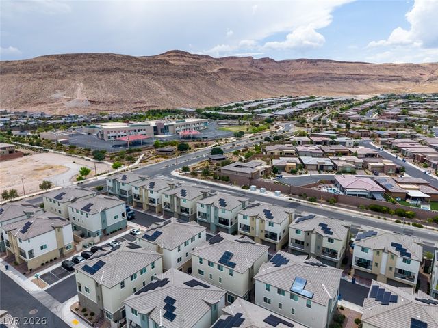6860 Prairie Pearl Street, Las Vegas, NV 89148