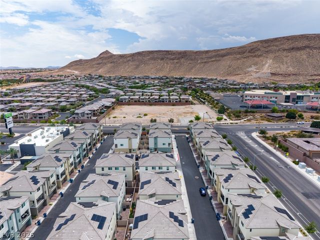 6860 Prairie Pearl Street, Las Vegas, NV 89148