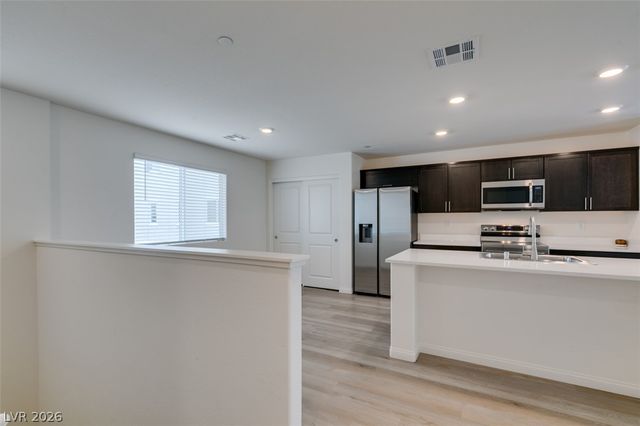 6860 Prairie Pearl Street, Las Vegas, NV 89148
