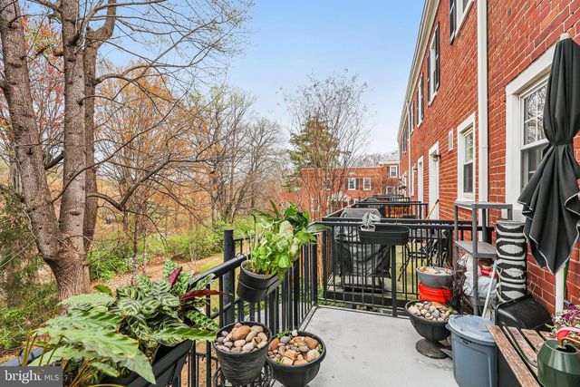 4847 27TH RD S, Arlington, VA 22206