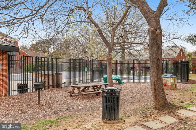 4847 27TH RD S, Arlington, VA 22206