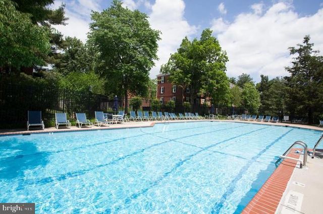 4847 27TH RD S, Arlington, VA 22206