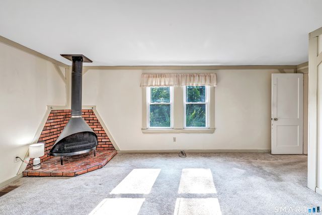33 Emma Street, Seymour, CT 06483