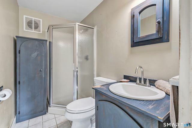 33 Emma Street, Seymour, CT 06483