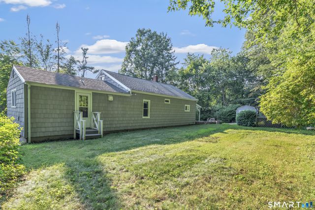 33 Emma Street, Seymour, CT 06483