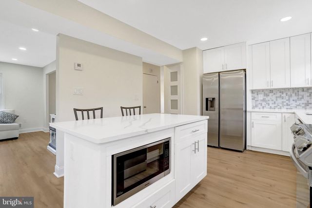 8610 BELLA VISTA TER, Fort Washington, MD 20744