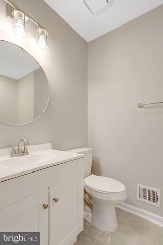 8610 BELLA VISTA TER, Fort Washington, MD 20744