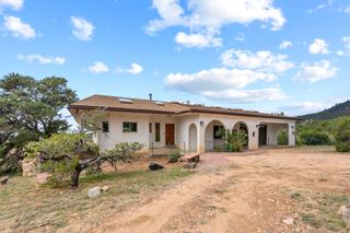 7 Stacy Road, Santa Fe, NM 87505