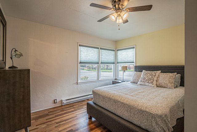 512 SE 10th Street, Grants Pass, OR 97526