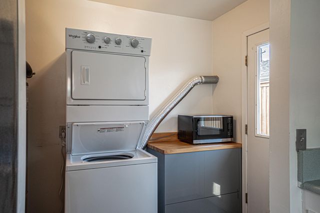 512 SE 10th Street, Grants Pass, OR 97526