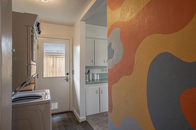 512 SE 10th Street, Grants Pass, OR 97526