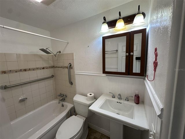 4143 57TH STREET N 501, Kenneth City, FL 33709