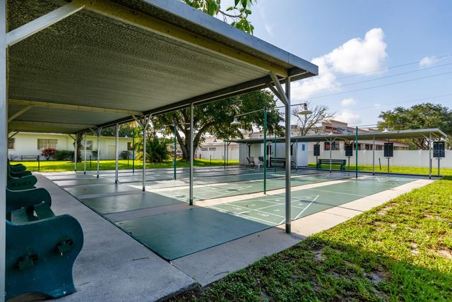 4143 57TH STREET N 501, Kenneth City, FL 33709