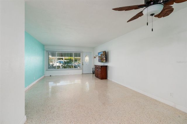 4143 57TH STREET N 501, Kenneth City, FL 33709