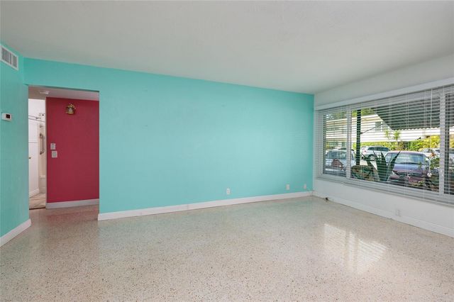 4143 57TH STREET N 501, Kenneth City, FL 33709