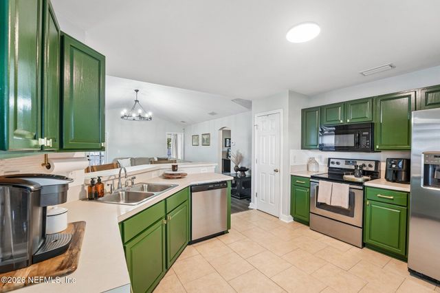 4459 LOVELAND PASS Drive E, Jacksonville, FL 32210
