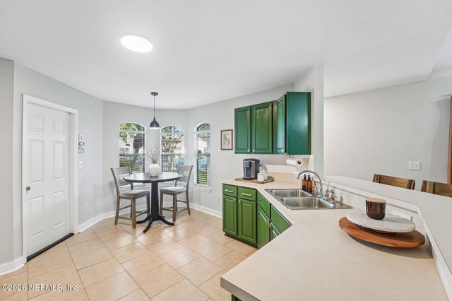 4459 LOVELAND PASS Drive E, Jacksonville, FL 32210