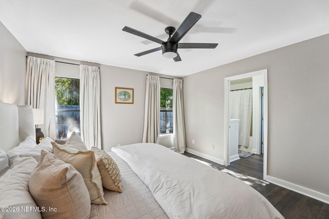 4459 LOVELAND PASS Drive E, Jacksonville, FL 32210