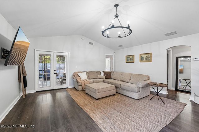 4459 LOVELAND PASS Drive E, Jacksonville, FL 32210