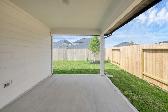 647 Delicate Arch Drive, Conroe, TX 77303