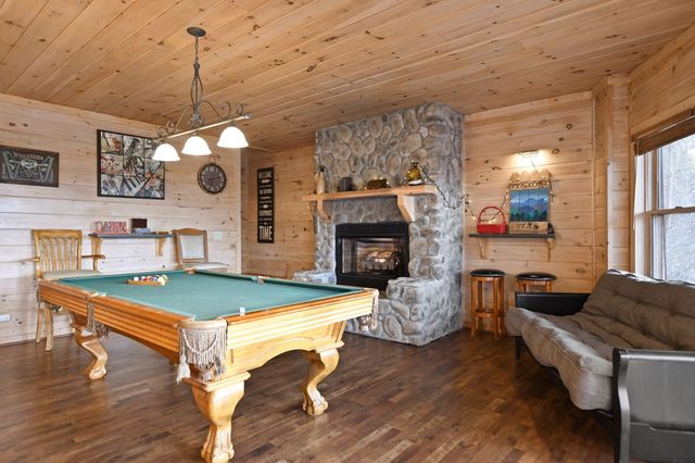 313 Spruce Circle, Mineral Bluff, GA 30559