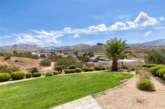 32223 Falcongate Avenue, Acton, CA 93510