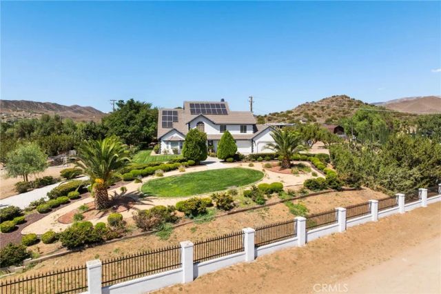 32223 Falcongate Avenue, Acton, CA 93510