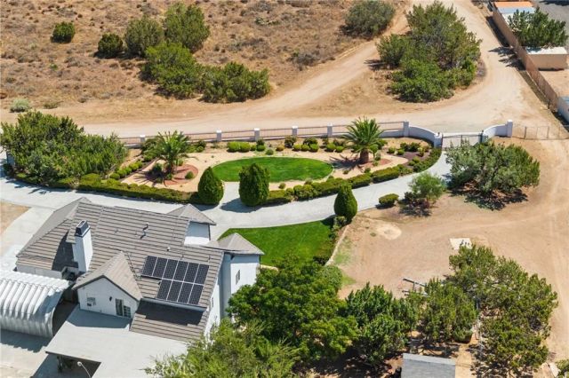 32223 Falcongate Avenue, Acton, CA 93510