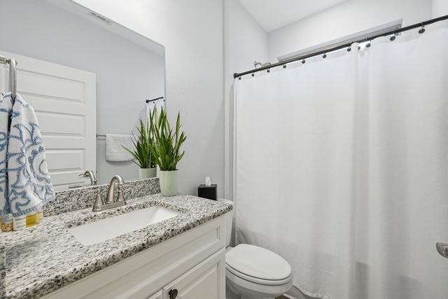 1660 Tuscon Court, Gulf Breeze, FL 32563