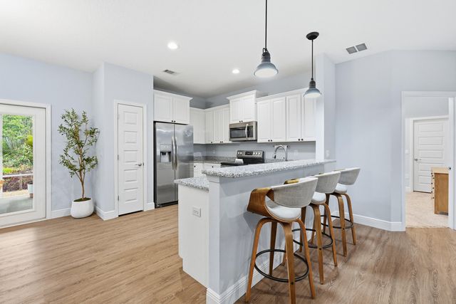 1660 Tuscon Court, Gulf Breeze, FL 32563