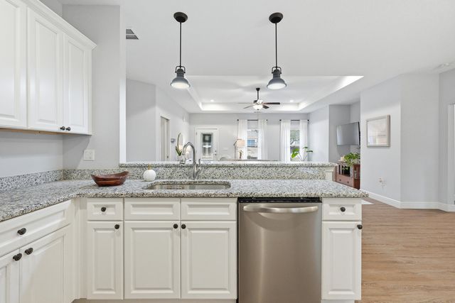 1660 Tuscon Court, Gulf Breeze, FL 32563