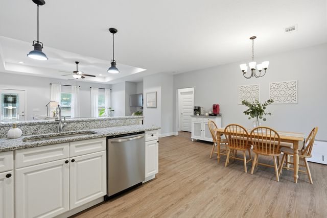 1660 Tuscon Court, Gulf Breeze, FL 32563