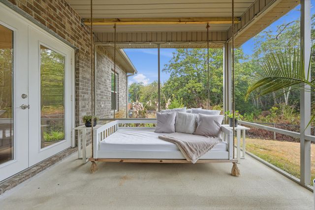 1660 Tuscon Court, Gulf Breeze, FL 32563