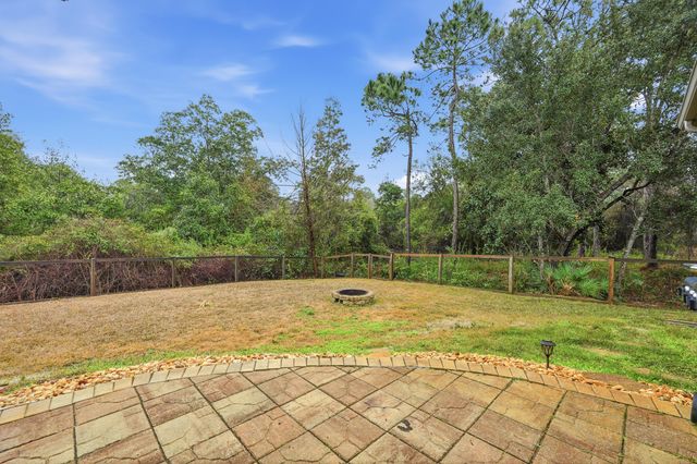 1660 Tuscon Court, Gulf Breeze, FL 32563