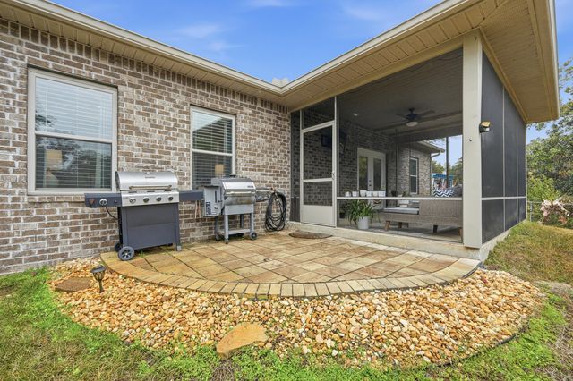 1660 Tuscon Court, Gulf Breeze, FL 32563