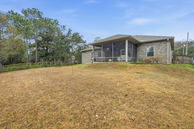 1660 Tuscon Court, Gulf Breeze, FL 32563